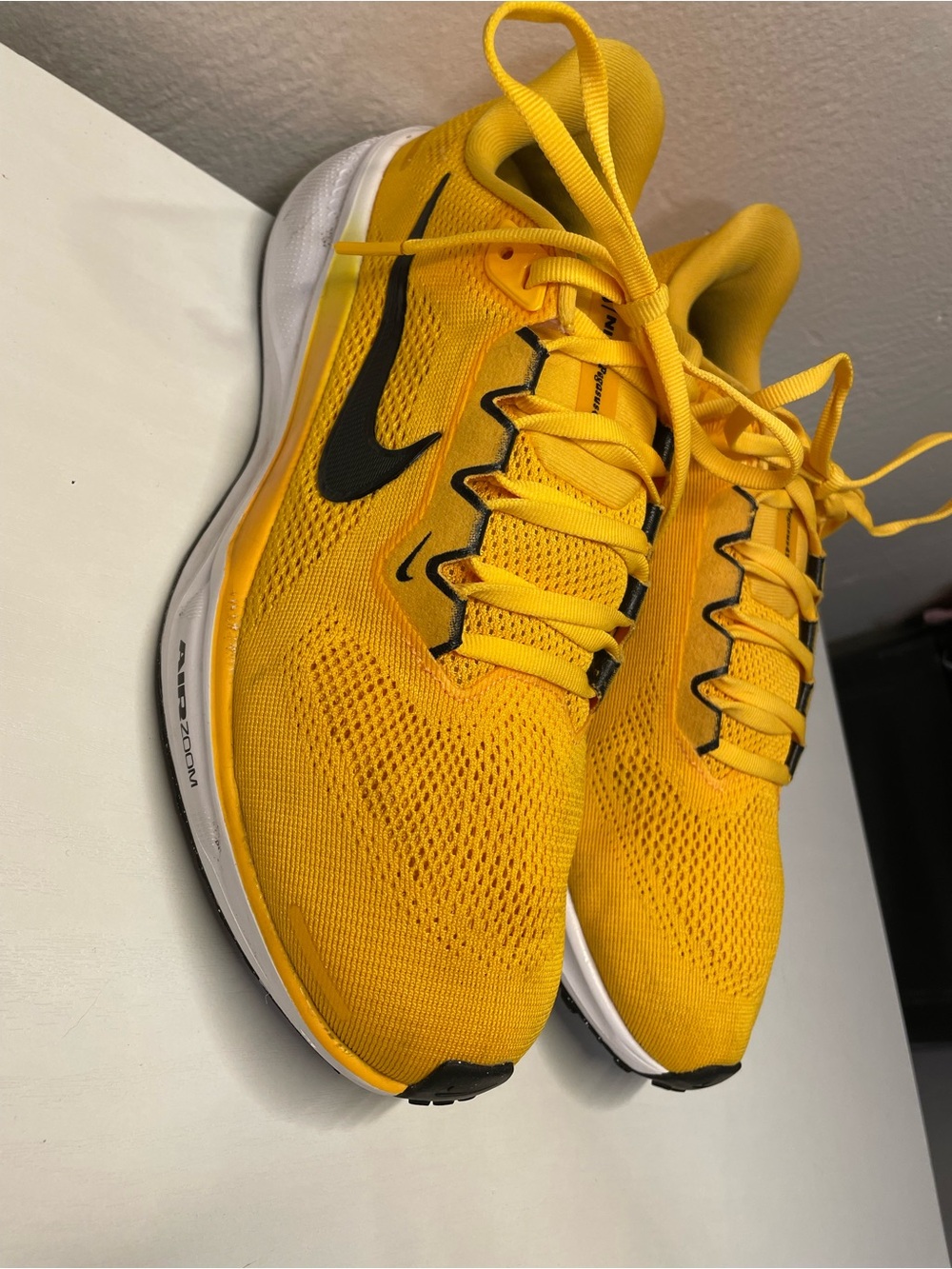 Nike Kids Yellow and Black Mesh Running Sneakers